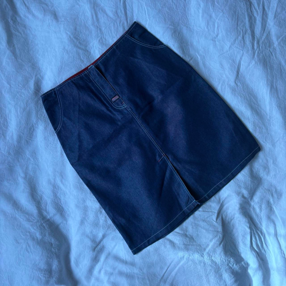 deadstock NWOT 2000s y2k denim midi skirt
