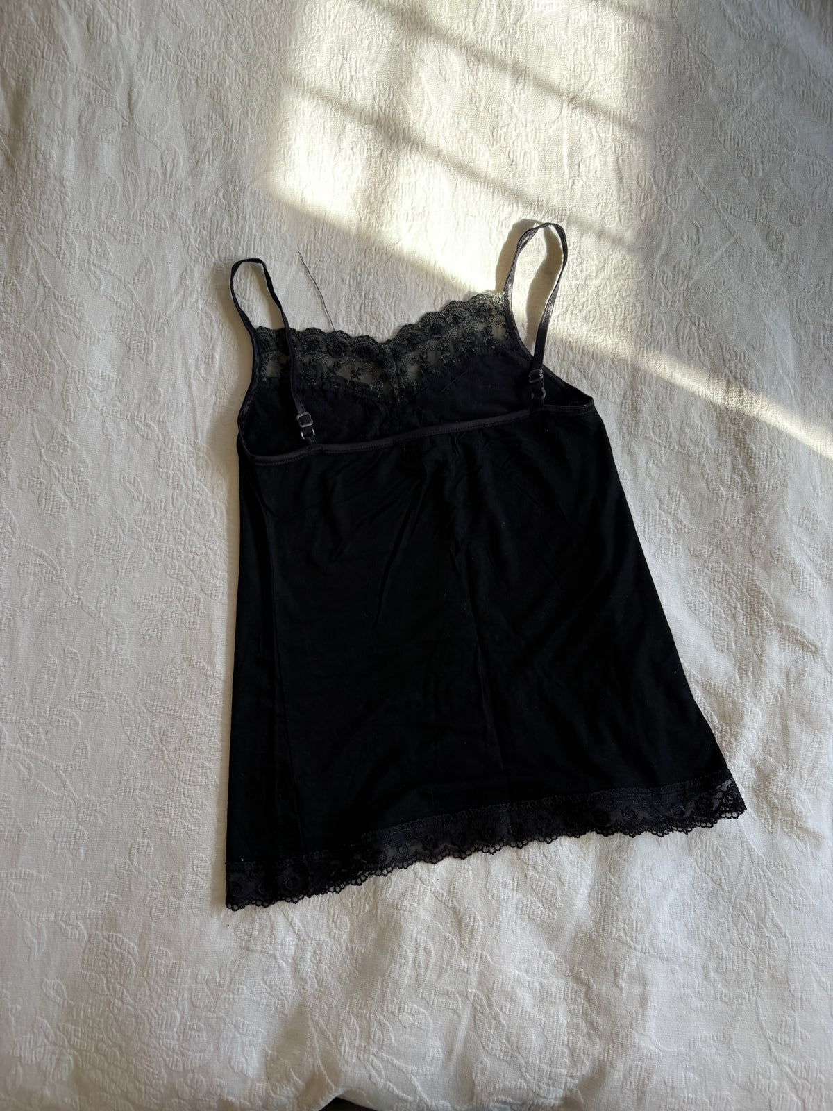 vintage 2000s y2k black trim cami