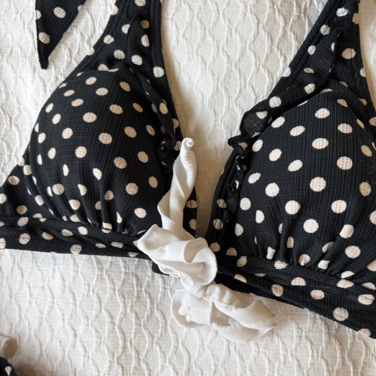 vintage 2000s y2k navy-black polka dot bikini set