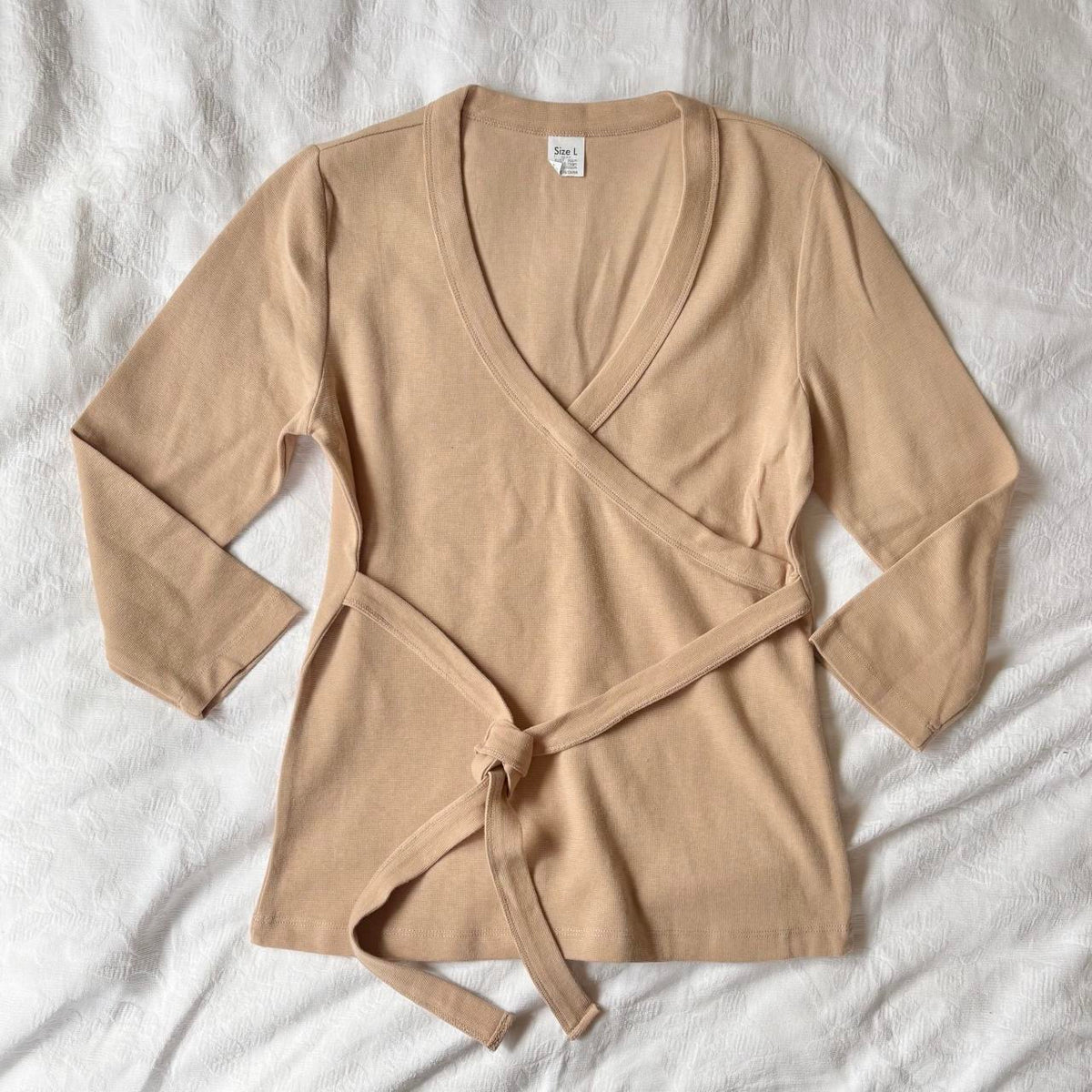 deadstock NWOT 2000s y2k tan 3/4 blouse