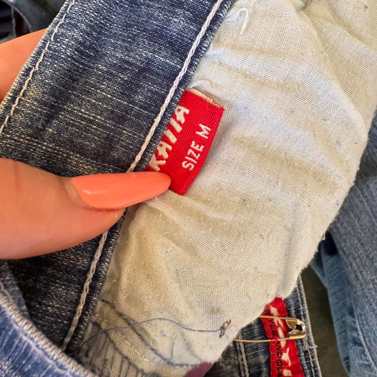 vintage 2000s y2k floral embroidered bootcut jeans