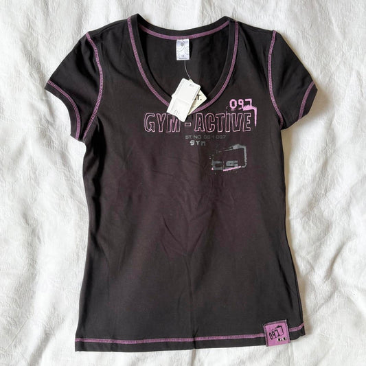 deadstock NWT 2000s y2k graphic activewear sports top