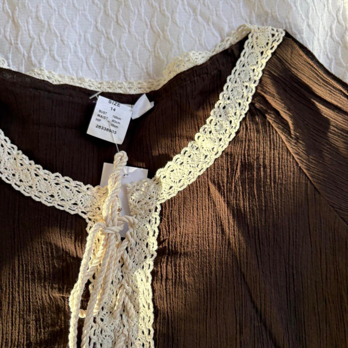 vintage 2000s y2k brown peasant blouse