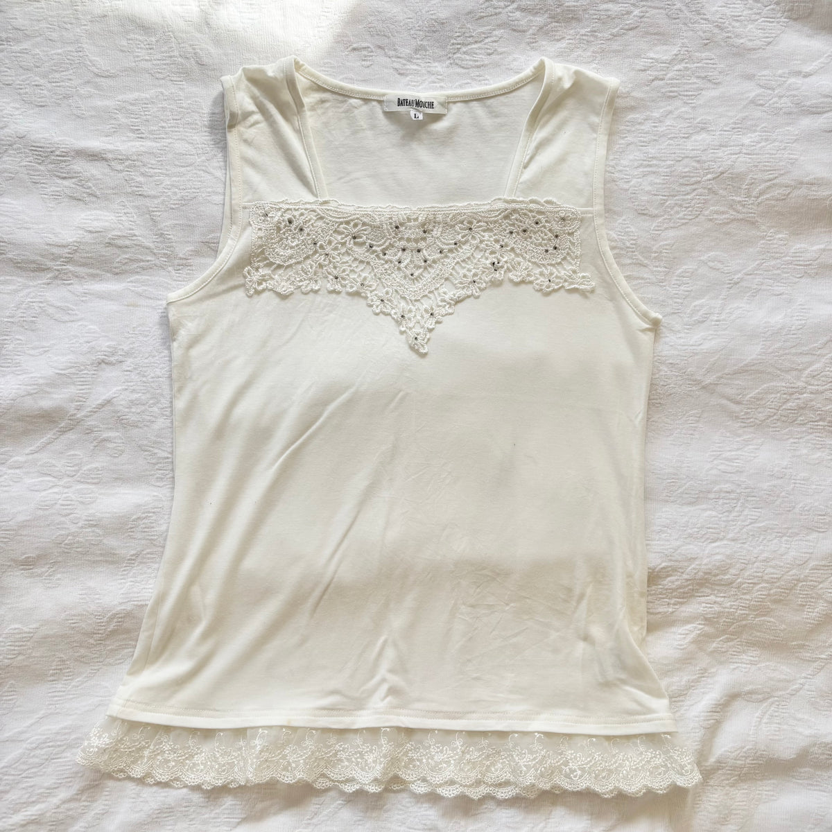 vintage 2000s y2k cream lace tank