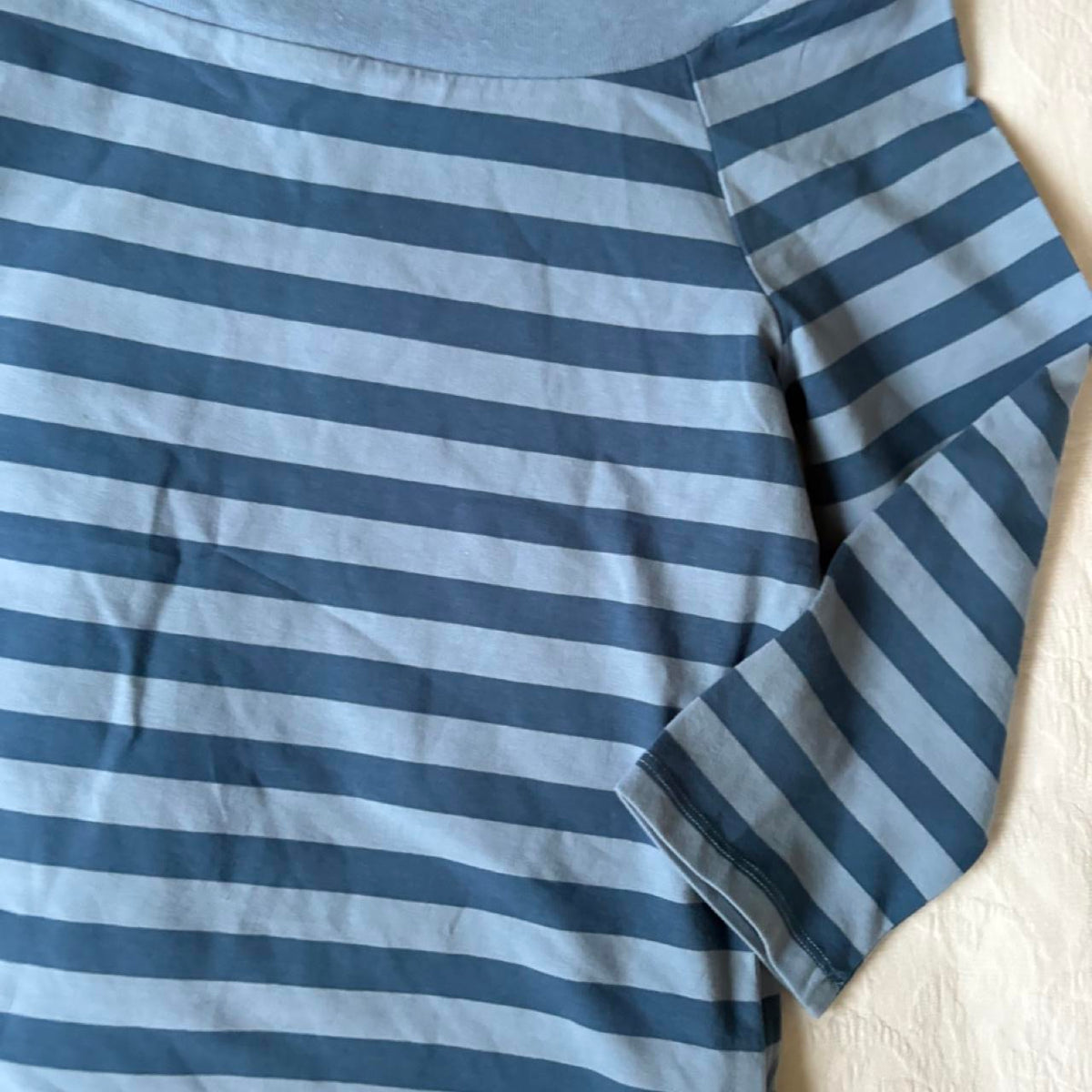 deadstock NWT 2000s Y2K blue boatneck 3/4 sleeve top
