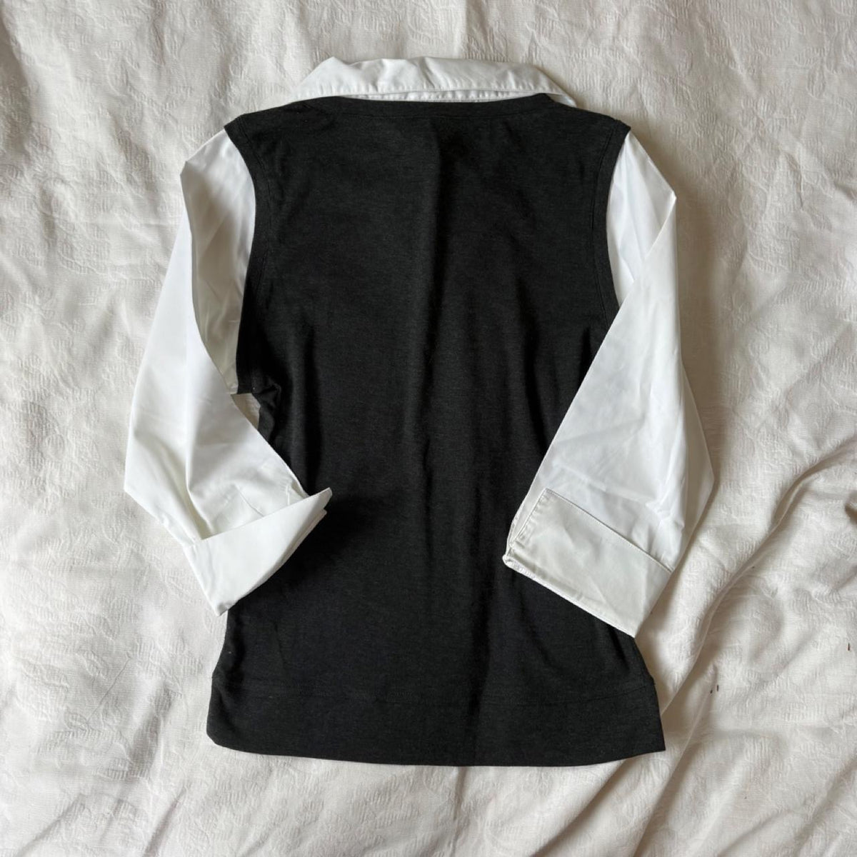 deadstock NWT 2000s era office siren 3/4 sleeve shirt