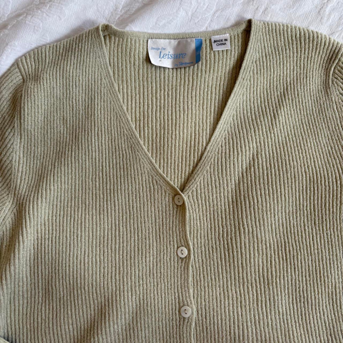 deadstock NWOT vintage 90s tan cream cardigan