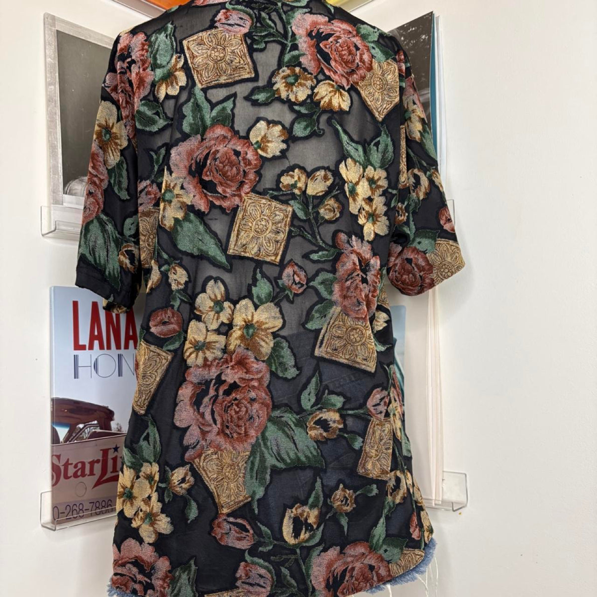 90s micromesh rose embossed tee