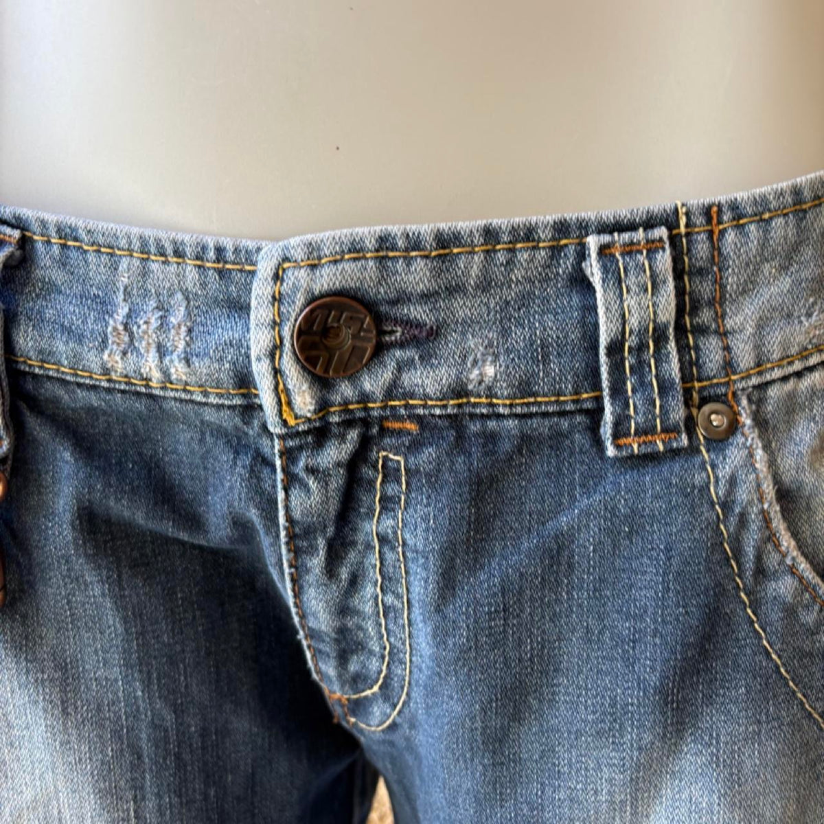 vintage 2000s y2k low rise baggy miss sixty jeans