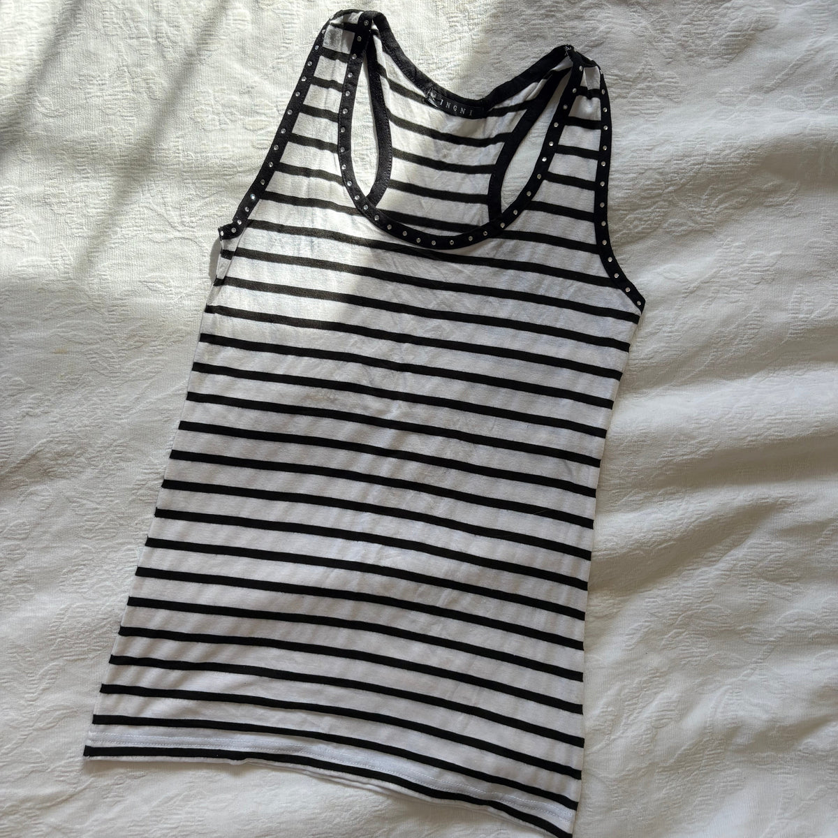 vintage y2k black white stripe grunge tank