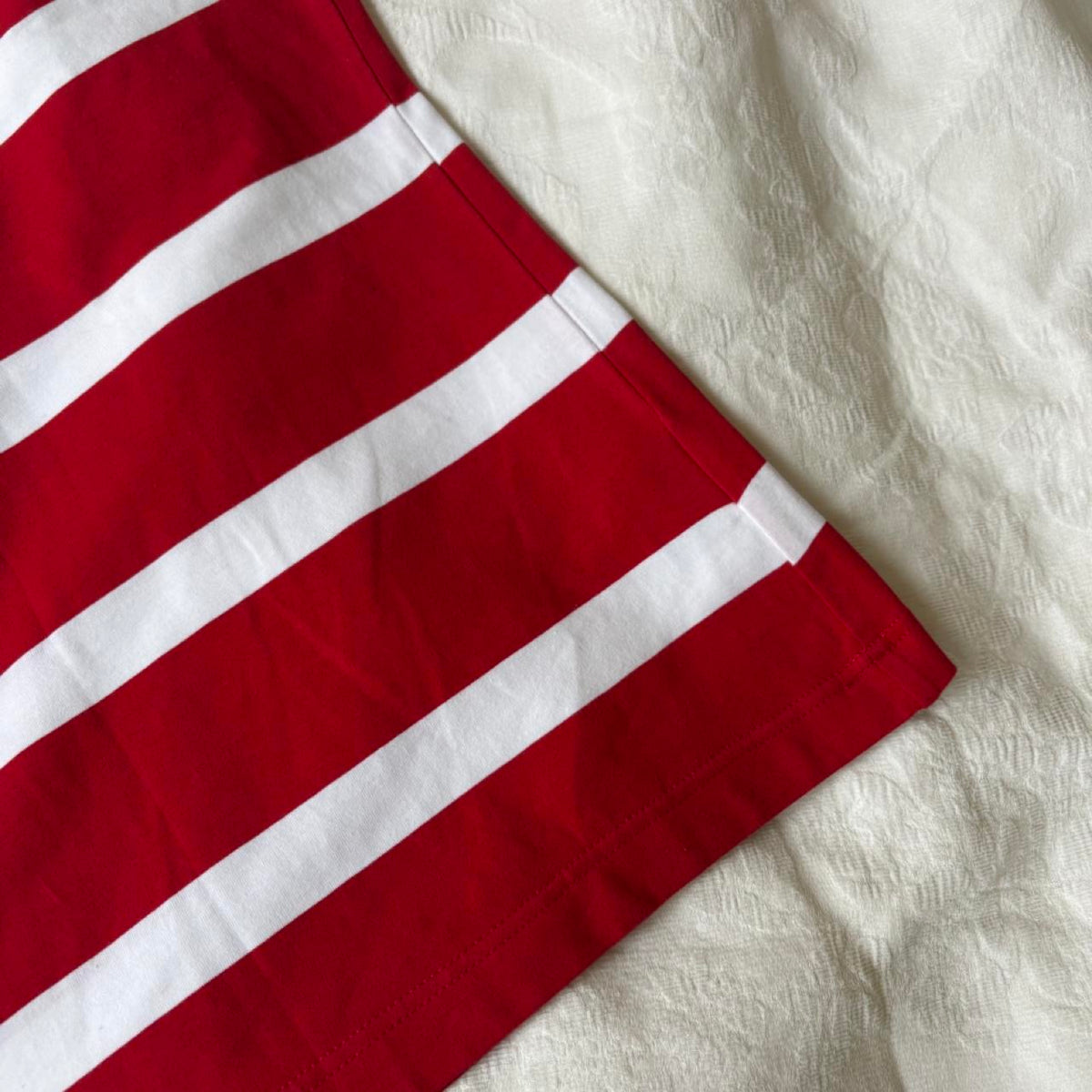 deadstock NWT 2000s y2k red white stripe tank