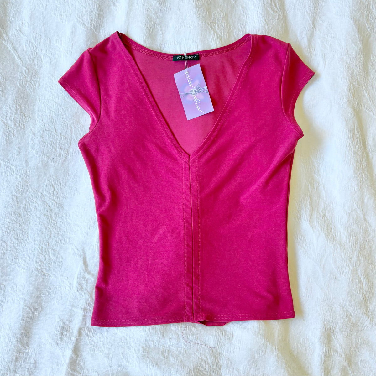 vintage 2000s y2k pink basic tee