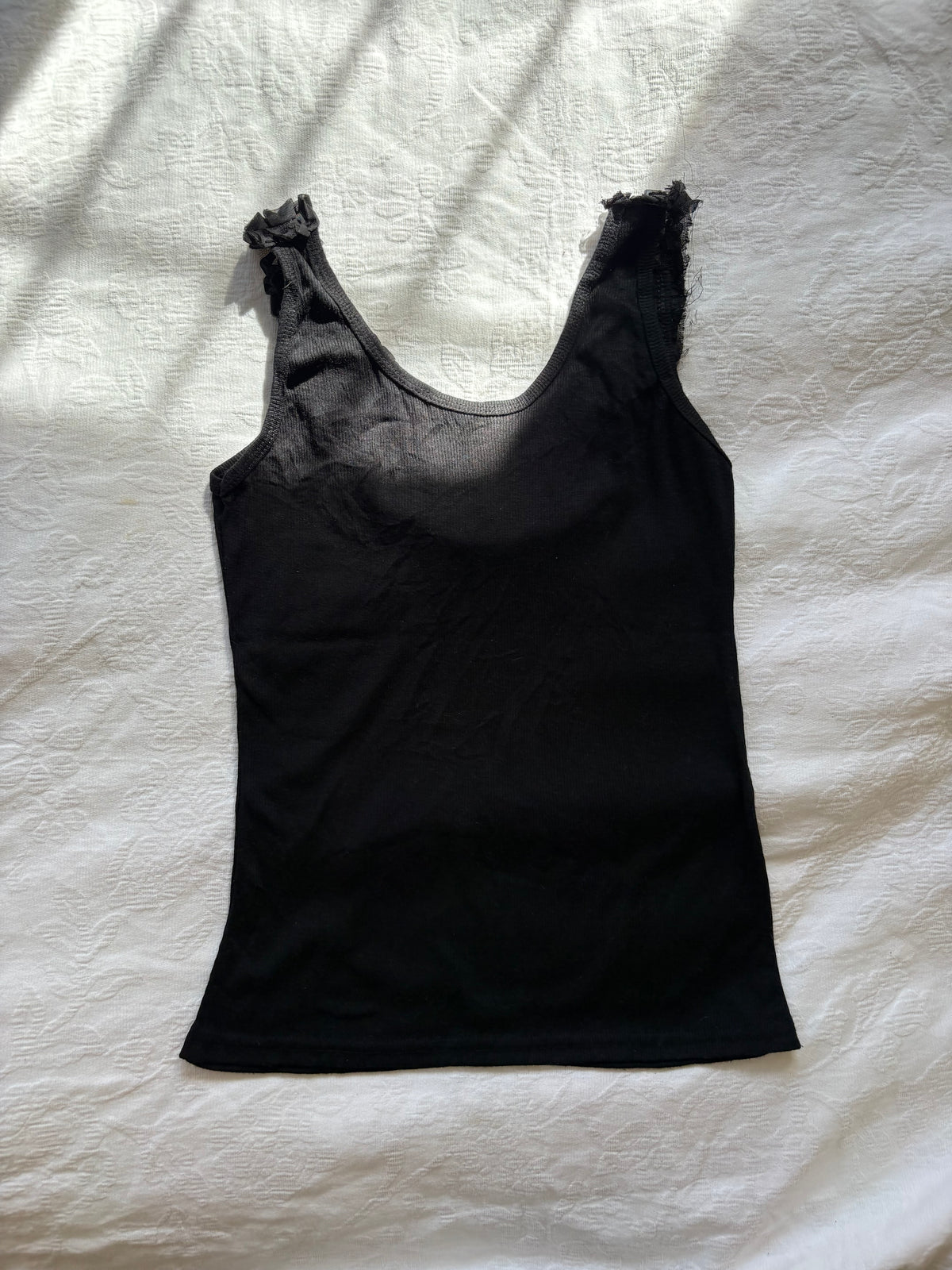 vintage 2000s y2k black floral ruffle tank