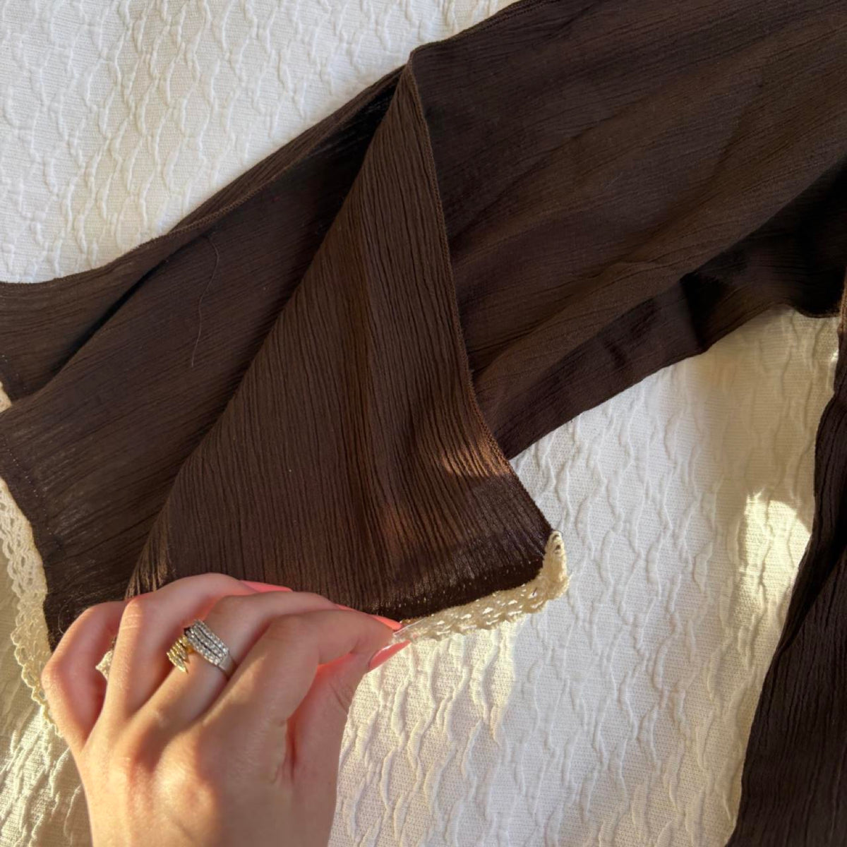 vintage 2000s y2k brown peasant blouse