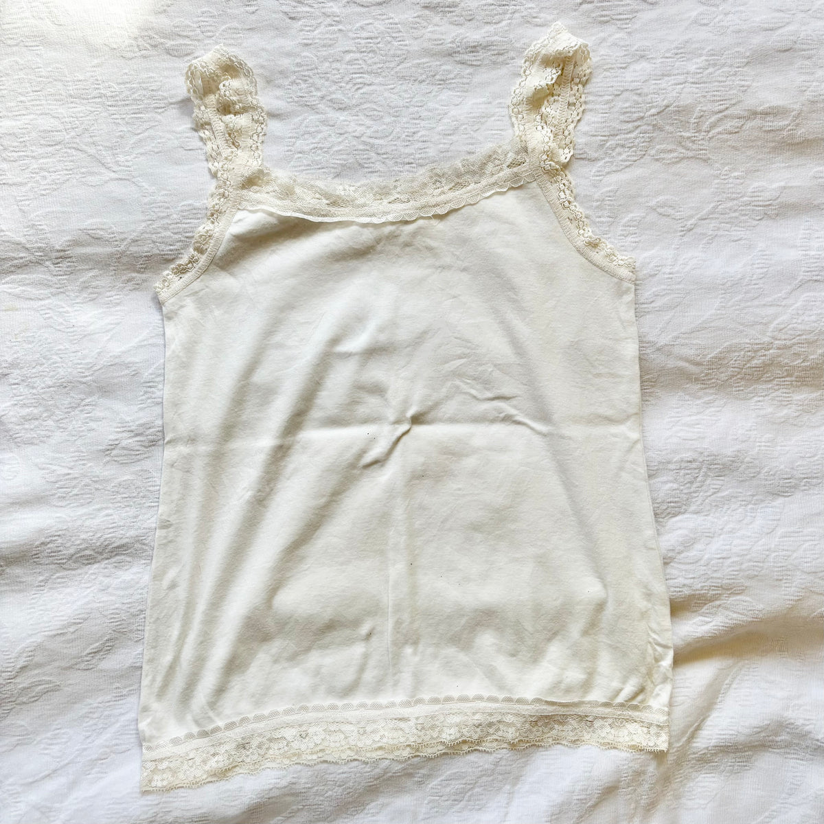 vintage 2000s y2k cream tank