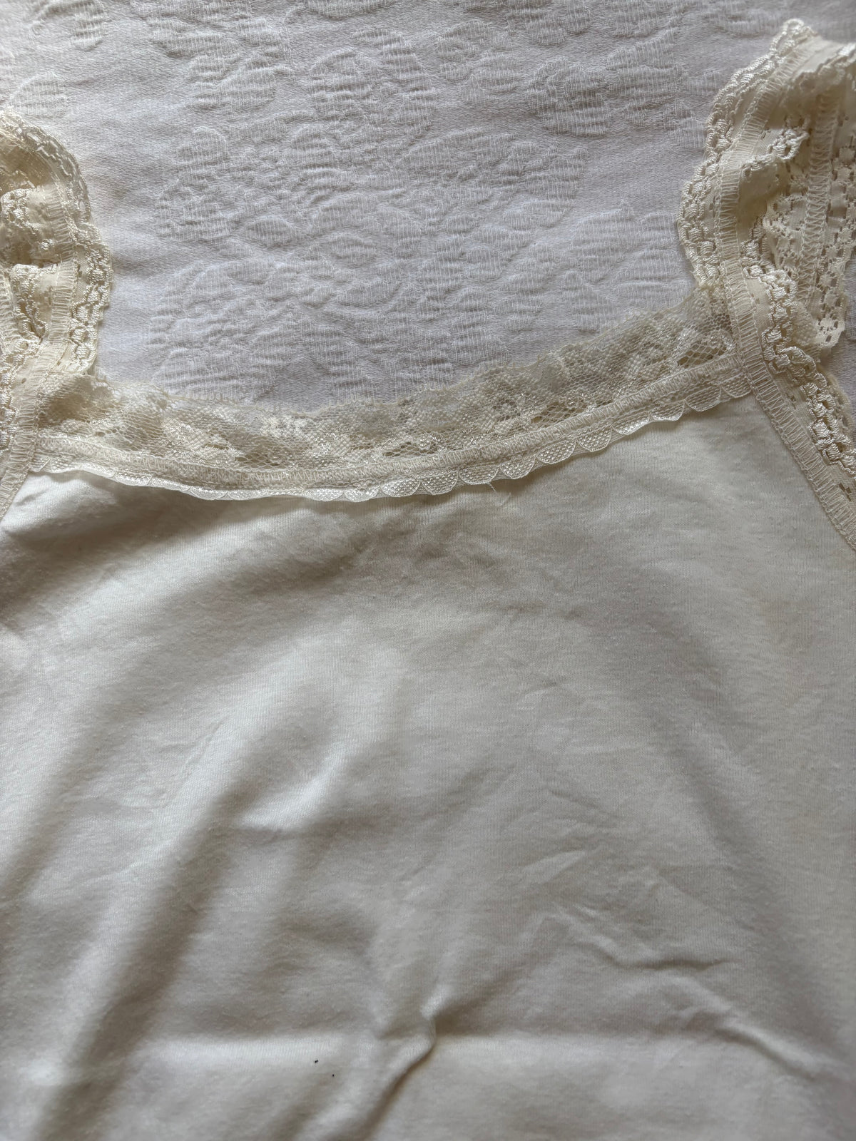 vintage 2000s y2k cream tank