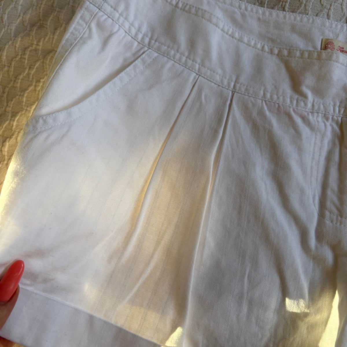 vintage 2000s y2k white shorts