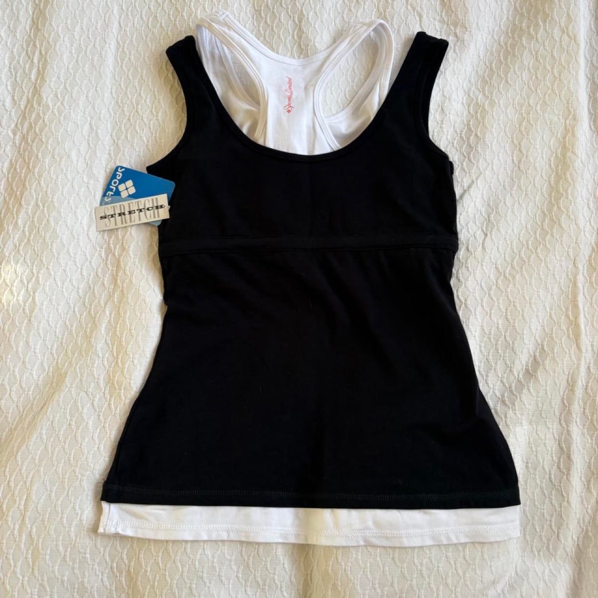 deadstock NWT 2000s y2k graphic activewear tank