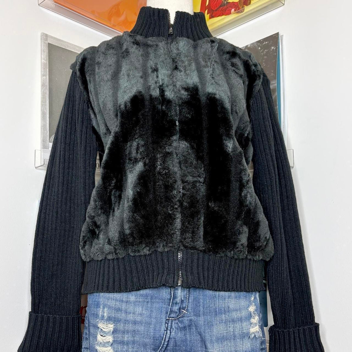 deadstock NWOT 2000s y2k black fur trim jacket