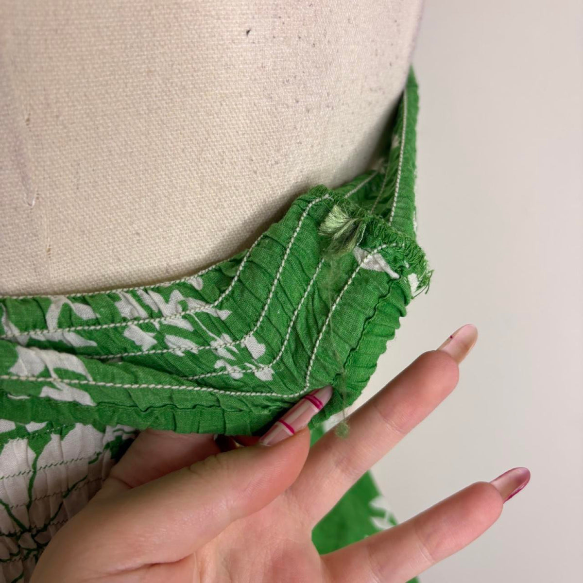 vintage 2000s y2k green floral strapless tube top