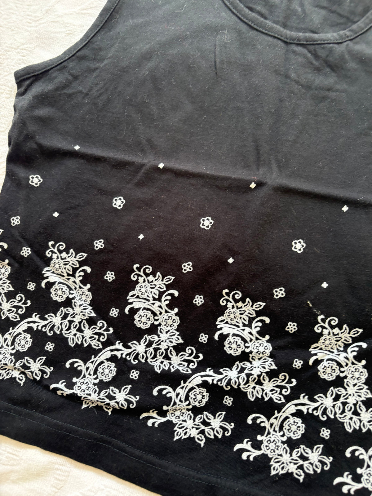 vintage 2000s y2k black paisley tank