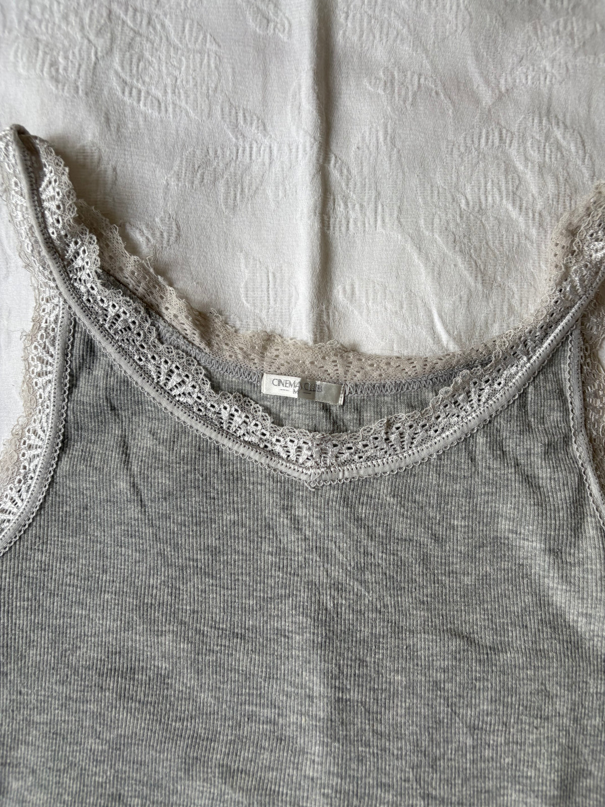 vintage 2000s y2k grey lace trim tank