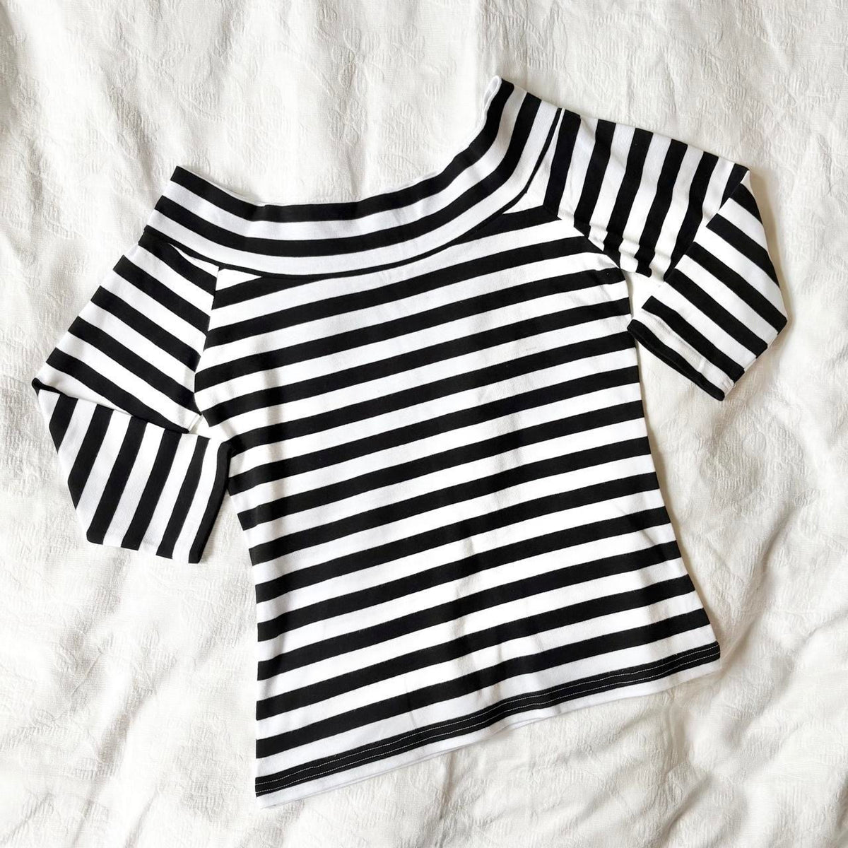 deadstock NWT 2000s y2k stripe boatneck 3/4 sleeve top