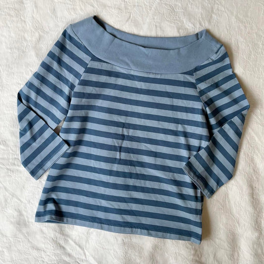 deadstock NWT 2000s Y2K blue boatneck 3/4 sleeve top