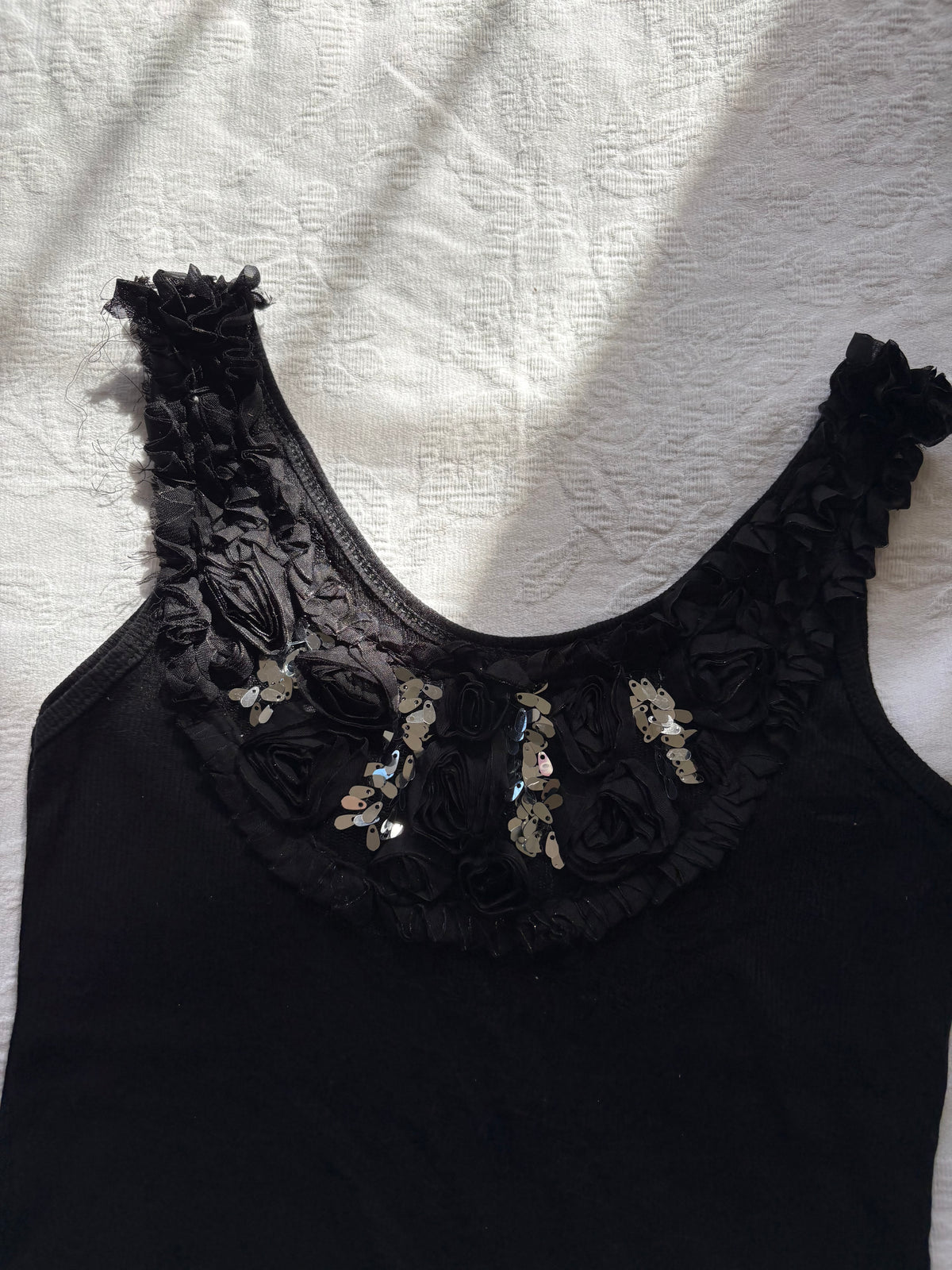 vintage 2000s y2k black floral ruffle tank