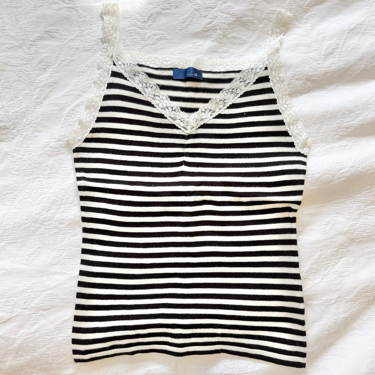 vintage 2000s y2k black white stripe tank