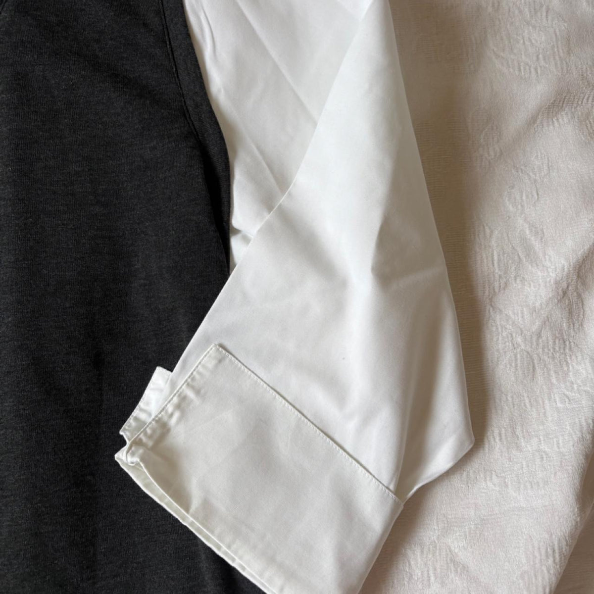 deadstock NWT 2000s era office siren 3/4 sleeve shirt