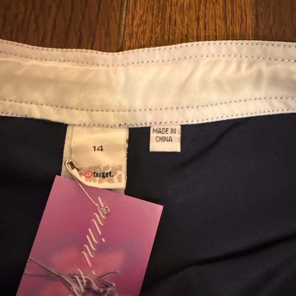 deadstock NWOT 2000s era navy board shorts