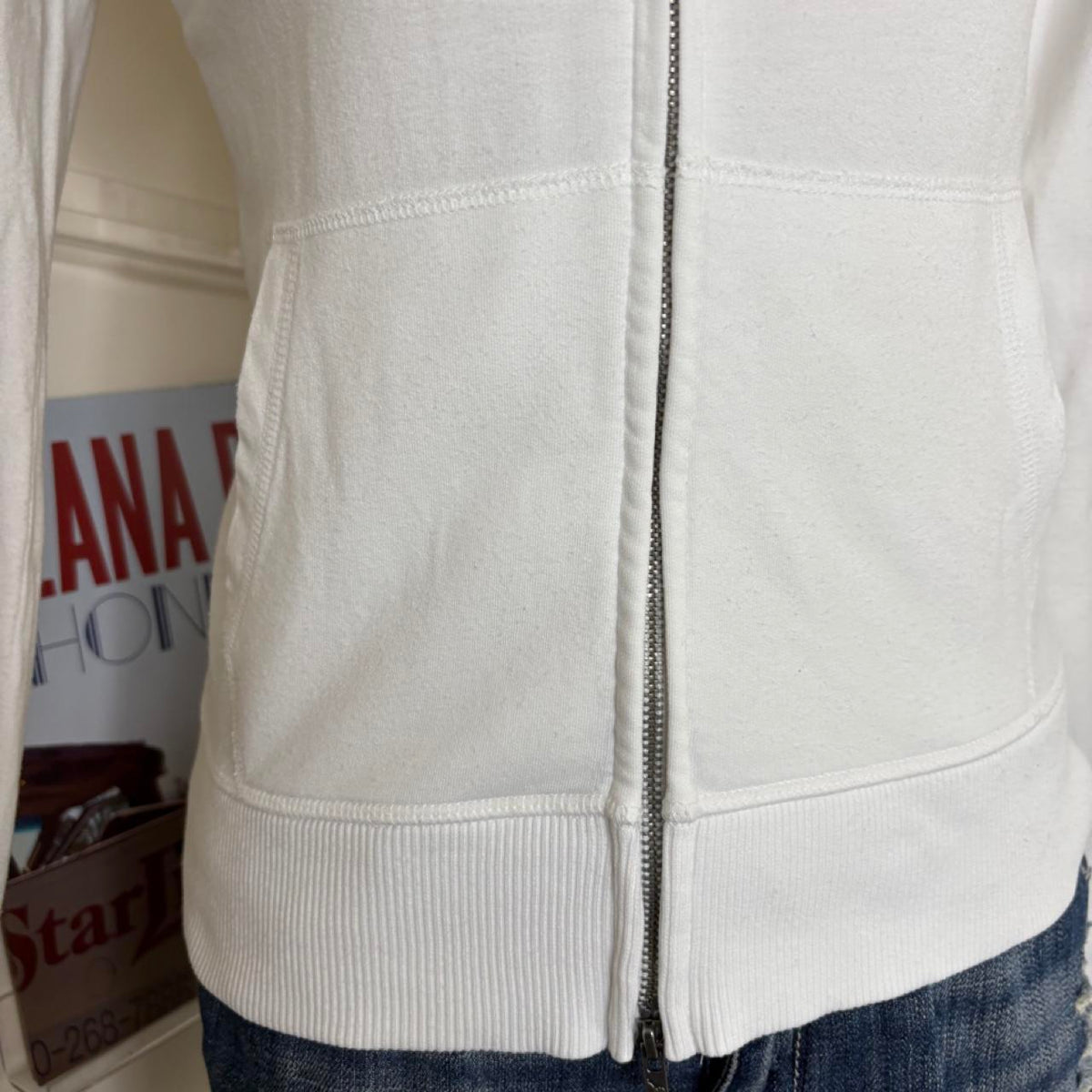 vintage 2000s y2k abercrombie and fitch white zip up jacket