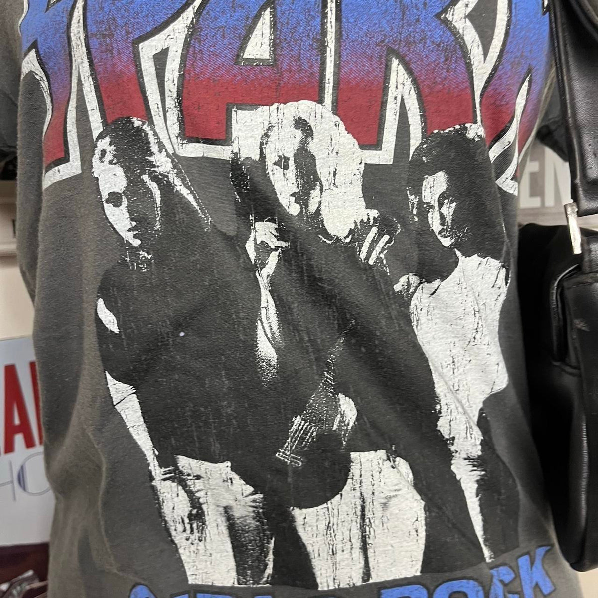vintage 90s style graphic band tee
