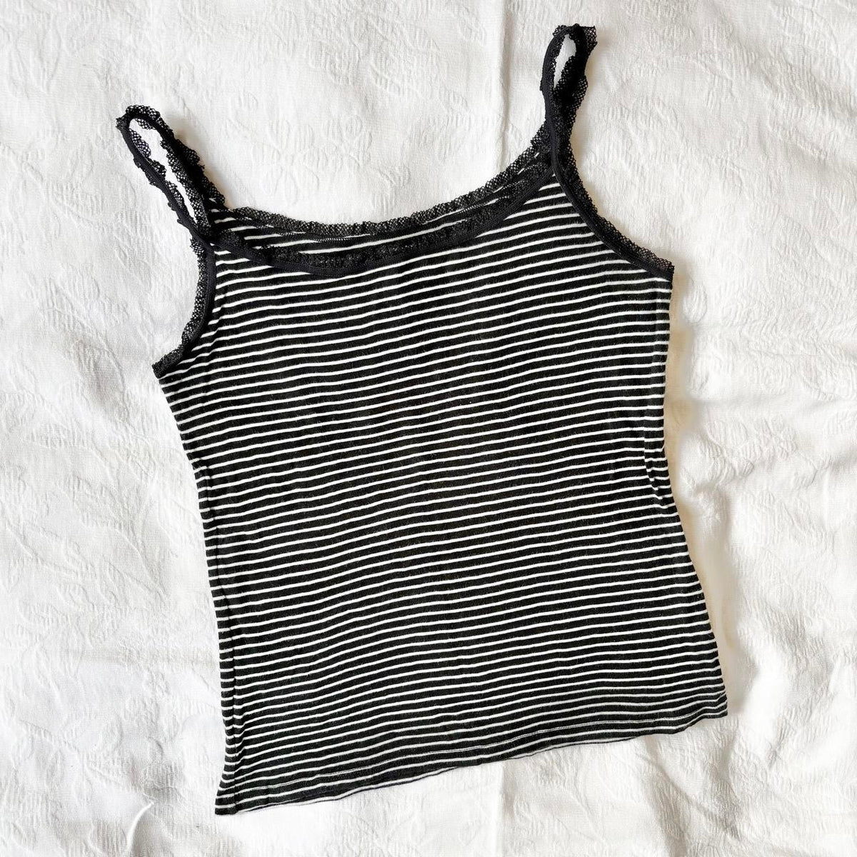 vintage 2000s y2k black white stripe  cami