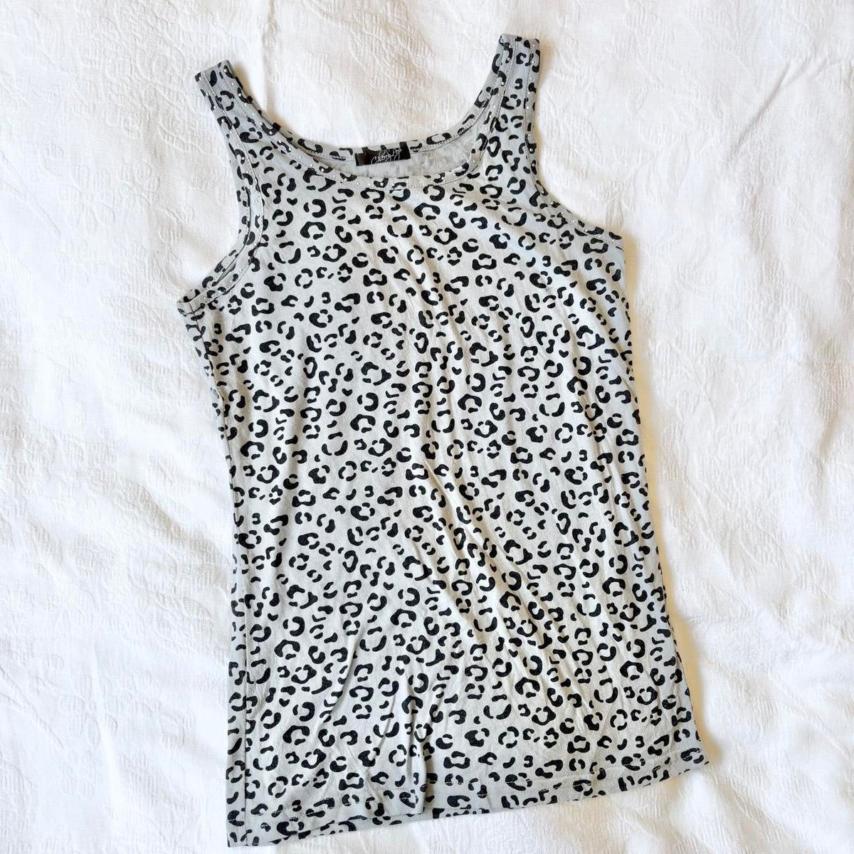 vintage 2000s y2k grunge grey leopard print tank
