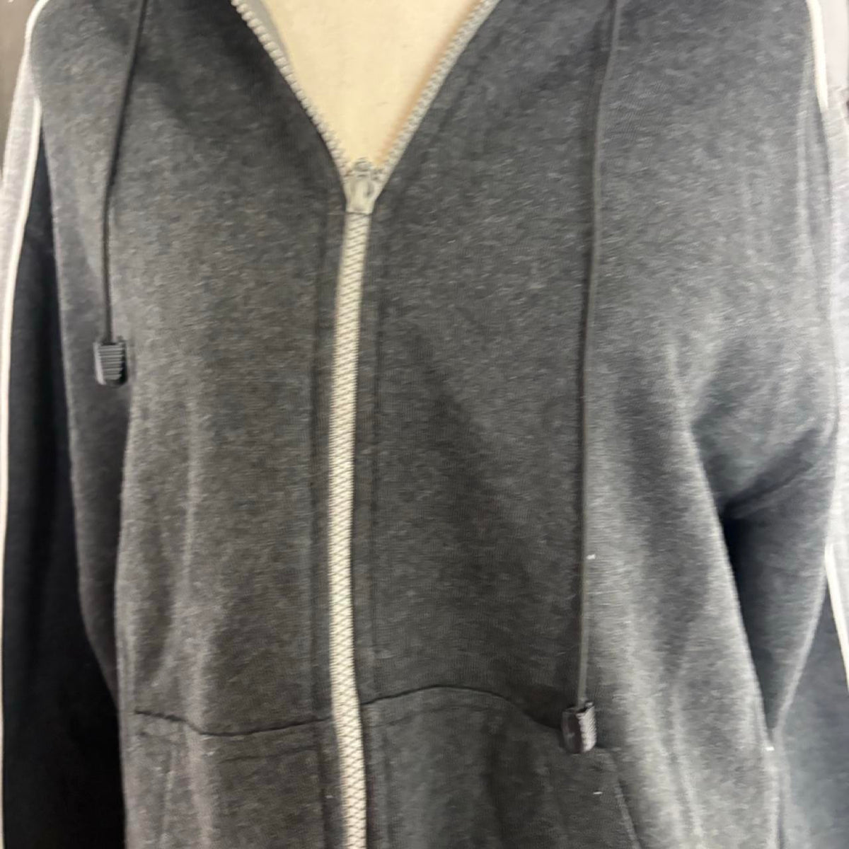 2000s y2k grey activewear zip up jacket