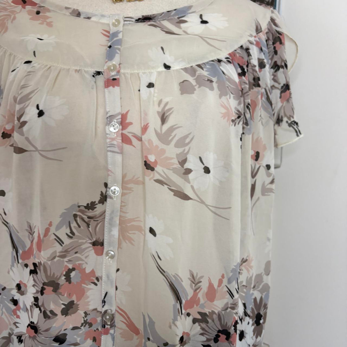 deadstock NWT 2000s era floral mesh blouse
